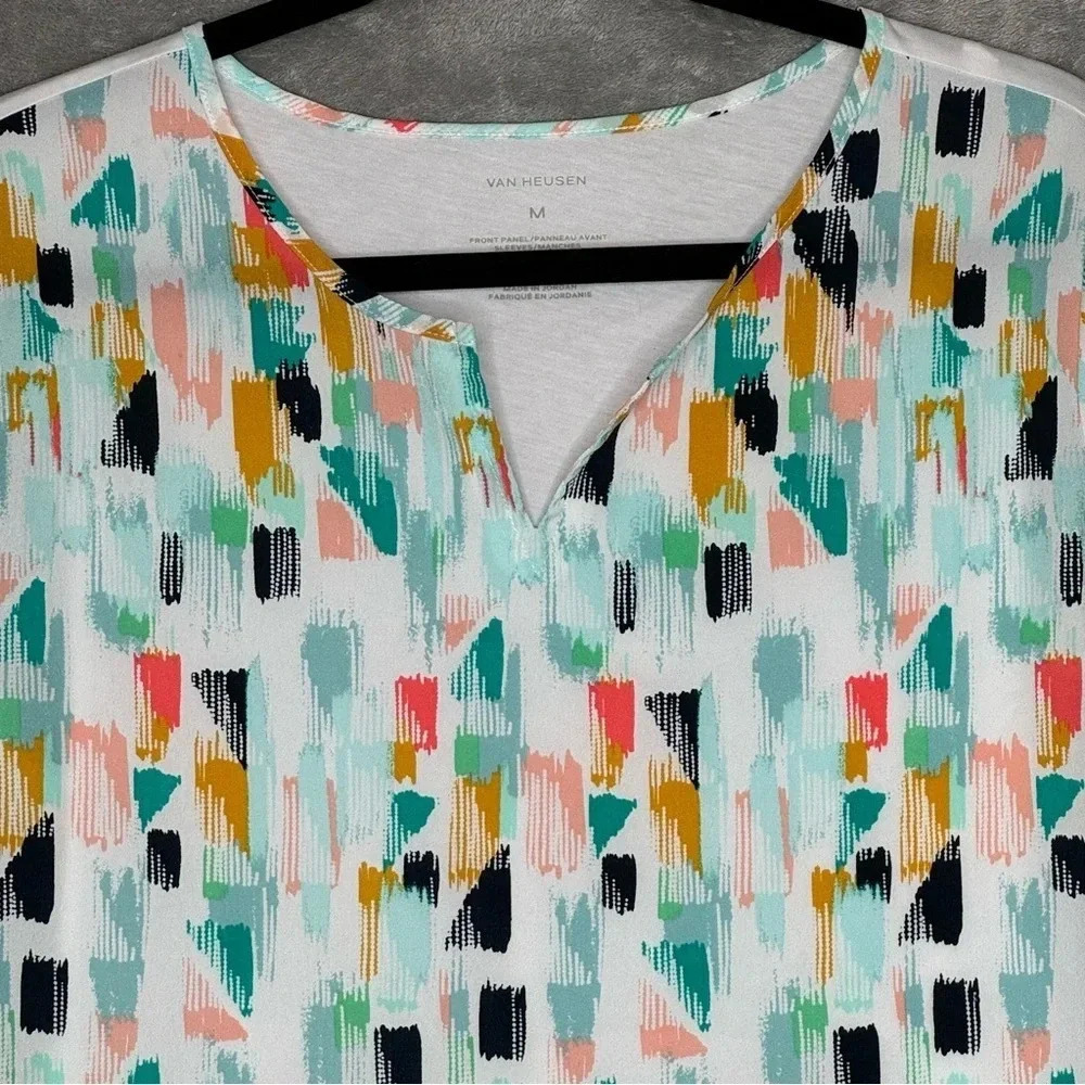 Van Heusen M Medium Shirt Top Blue Geometric Short Sleeve Split Round Neck - Picture 2 of 7
